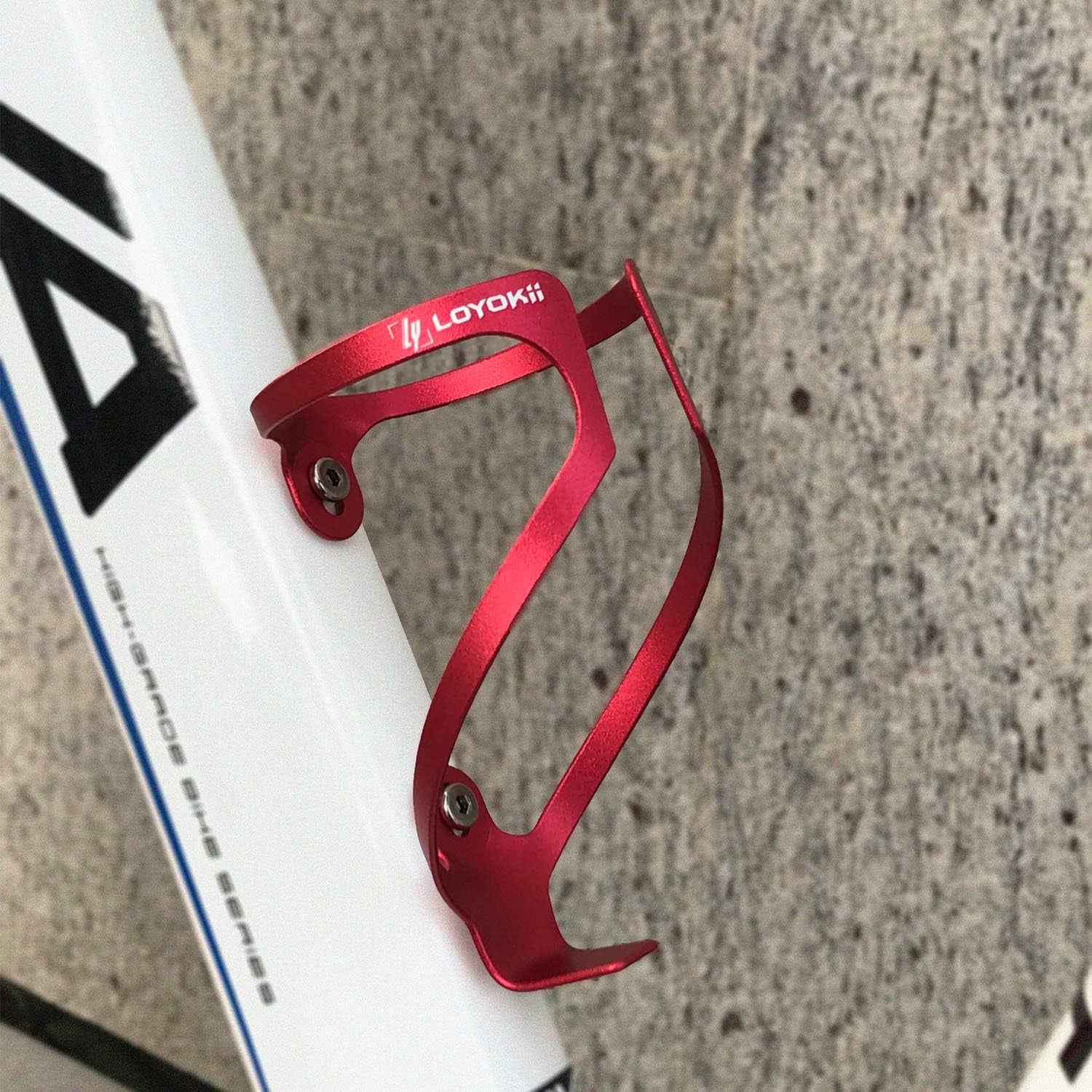 Water Bottle Holder for Bike, Lightweight Bike Water Bottle Cage Aluminum Alloy Bicycle Cages Bike Drink Holder for Mountain Bike Road Bike Cycling