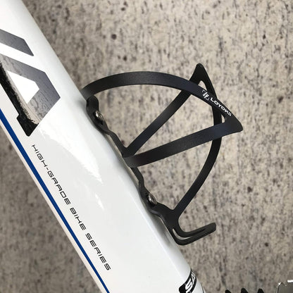 Bike Water Bottle Cage, Lightweight Aluminum Alloy Bike Water Bottle Holder Bicycle Cages Bike Drink Holder for Cycling Mountain Bike Road Bike