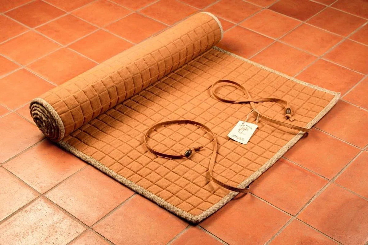 Wild Hemp Yoga Mat. 100% Handmade, Eco Friendly, Natural and Biodegradable. Naturally Rubber &amp; Latex Free