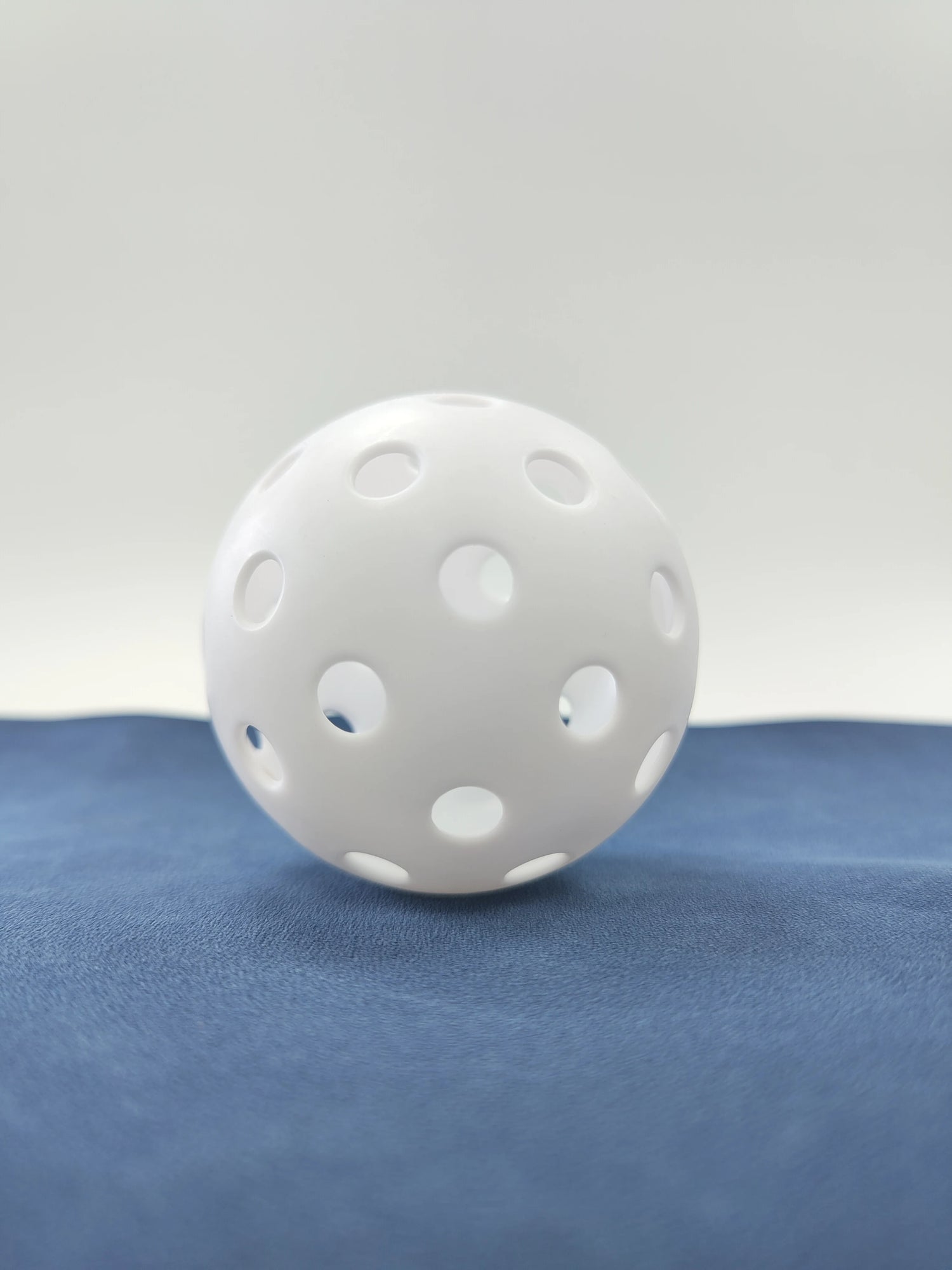 Sports 3Pcs Durable Pickleball Balls Outdoor 40 Holes Training Pickleball Accessories 74Mm Standard Pickle Balls
