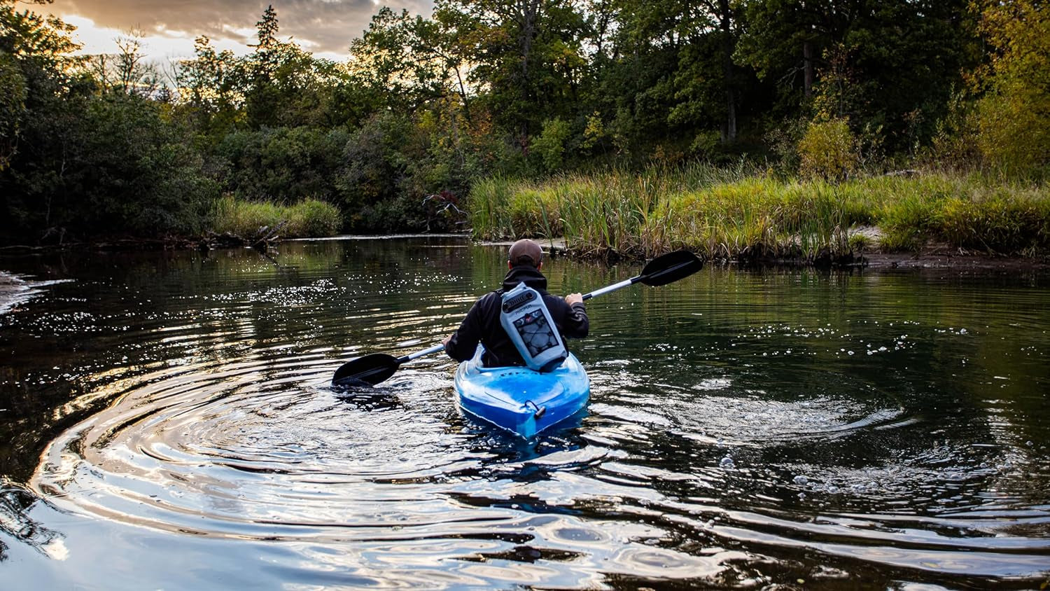 Dry Bag, Waterproof Floating Backpack 10L/20L/30L/40L | Waterproof Phone Case, Adjustable Shoulder Straps, Roll-Top Closure Keeps Gear Dry, Ideal for Boating, Kayaking, Fishing