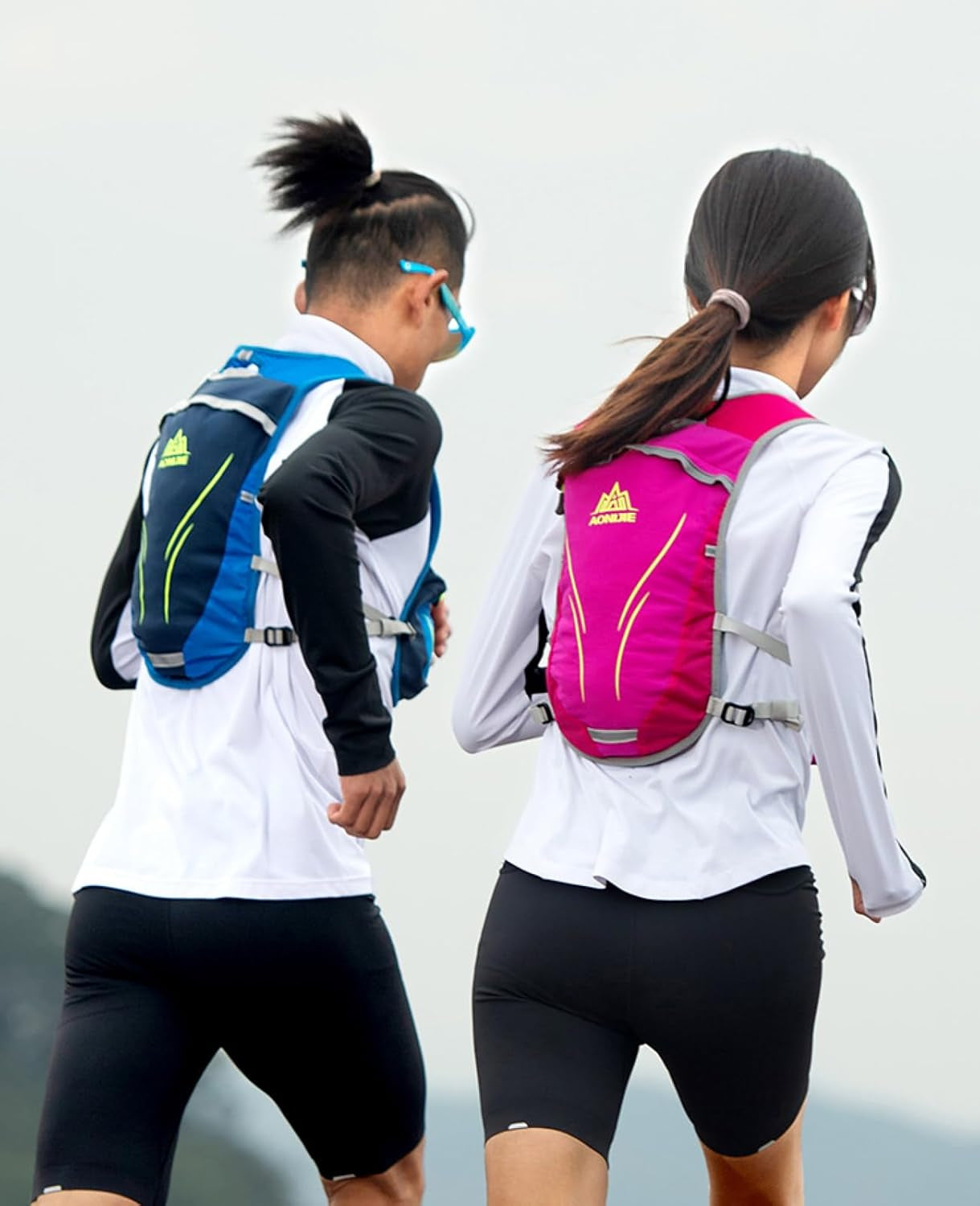 Running Vest Hydration Pack Backpack for Men &amp; Women, Lightweight Trail Marathon Run Race Vest for Cycling Jogging