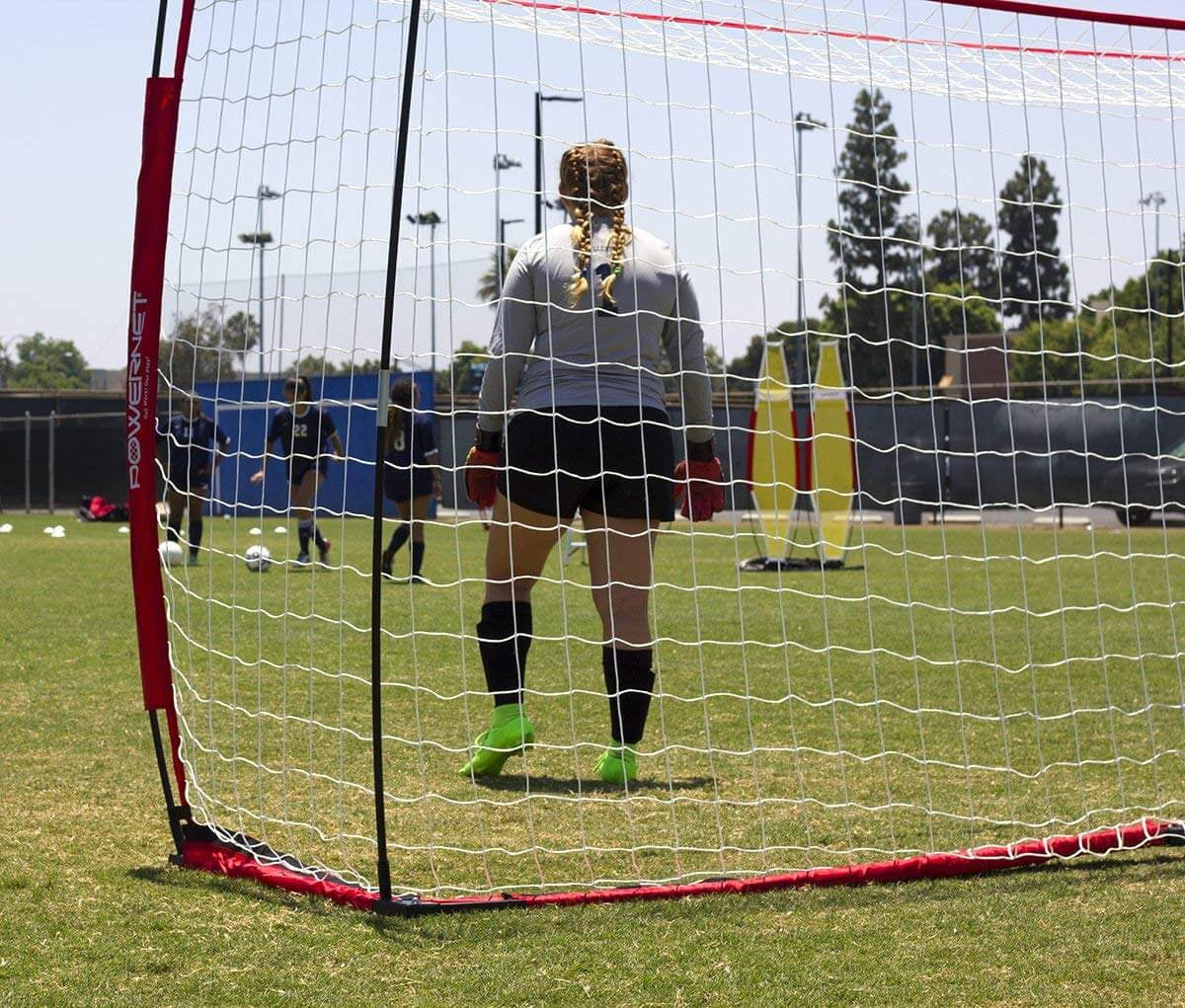 Portable Soccer Goal, Soccer Net with Collapsible Steel Base, Pop up Soccer Training Equipment, 1 Goal &amp; Zipper Storage Bag (12 X 6 FT)