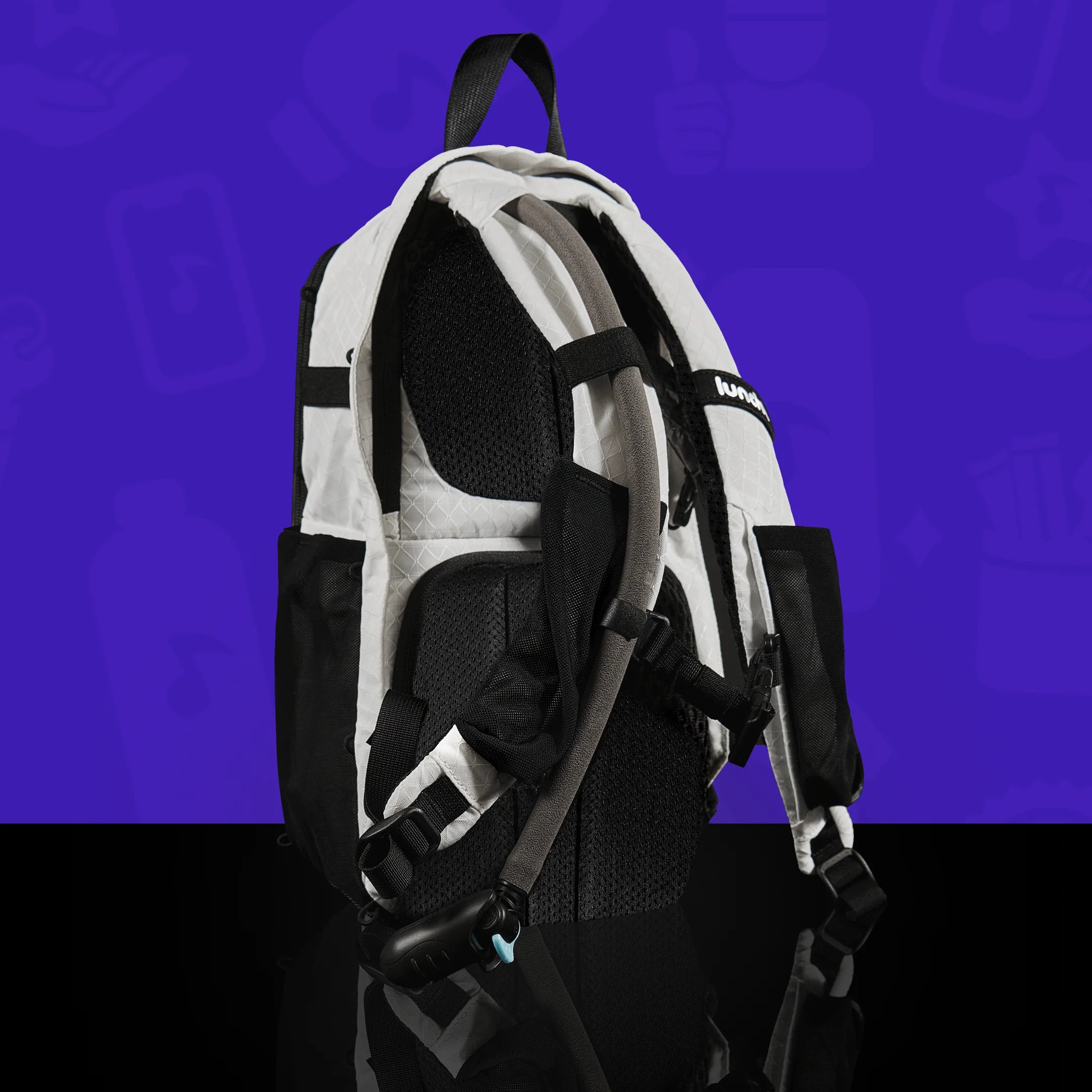 Lunchbox Hydration Pack (Cloud Mesh)